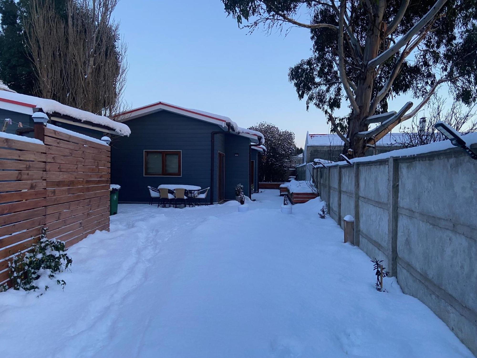 Cabanas Bosque Austral Punta Arenas Exterior photo